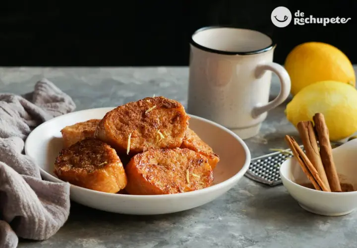 Torrijas caseras, doradas y esponjosas, listas para disfrutar. Una receta fácil y deliciosa.