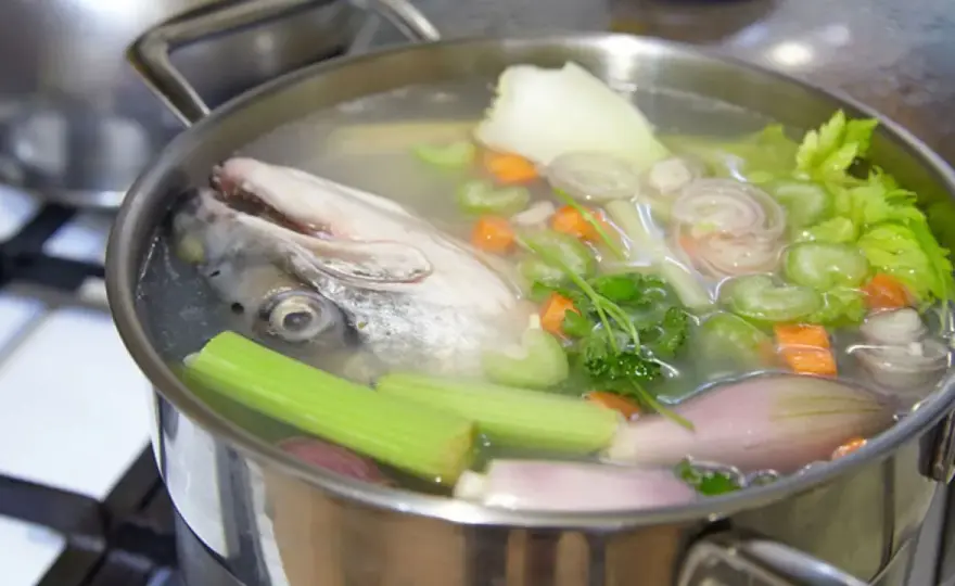 Caldo de pescado perfecto - El secreto de un sabor limpio