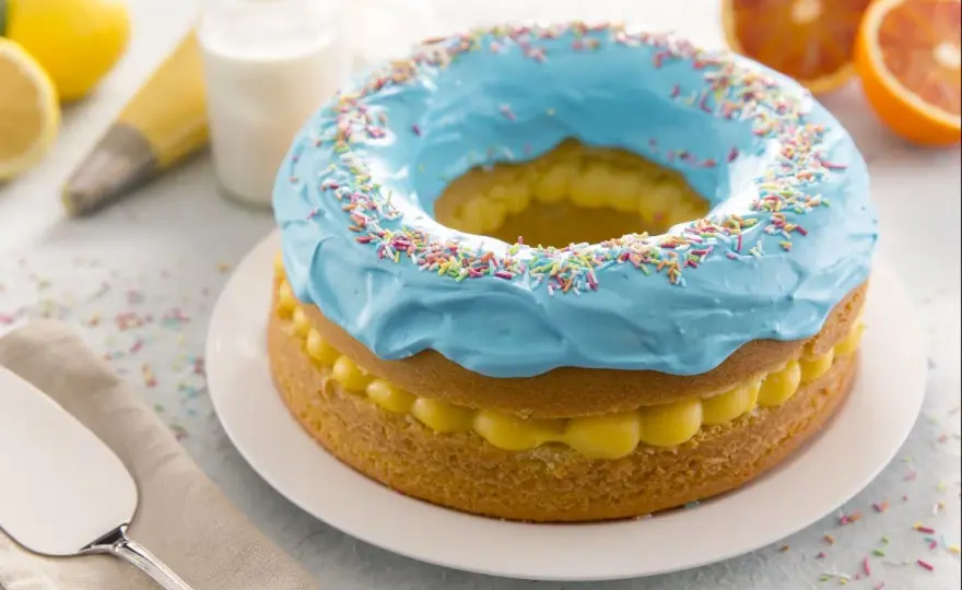 Tarta de donuts - La receta fácil y vistosa que funciona siempre