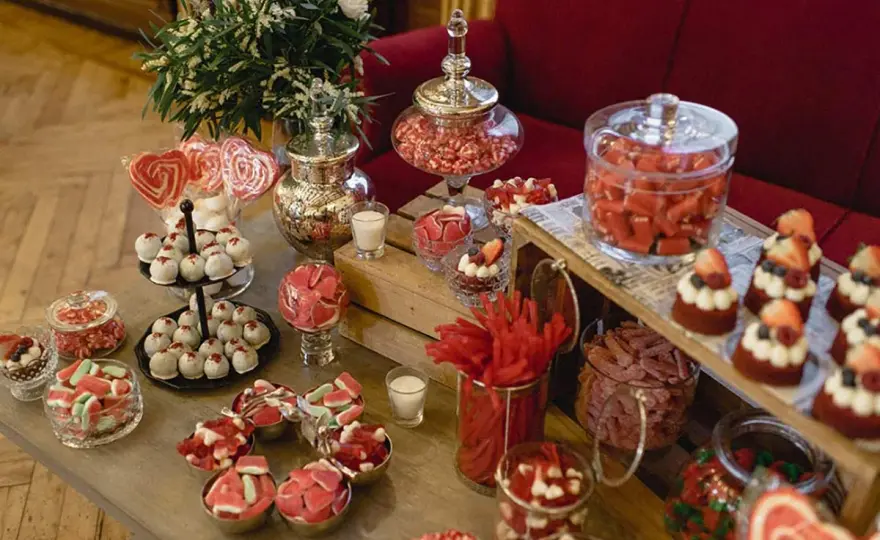 Mesa dulce de boda perfecta - Guía para un candy bar inolvidable